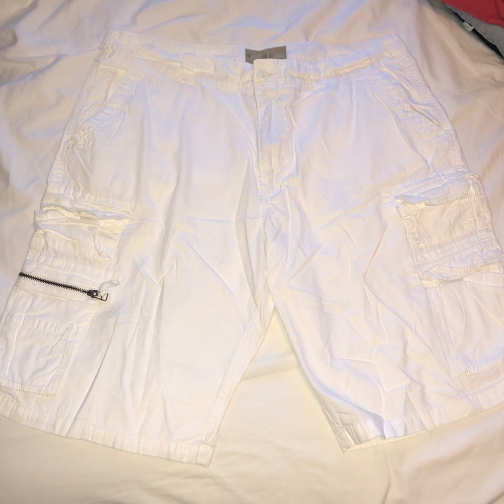 White Men’s Cargo Shorts